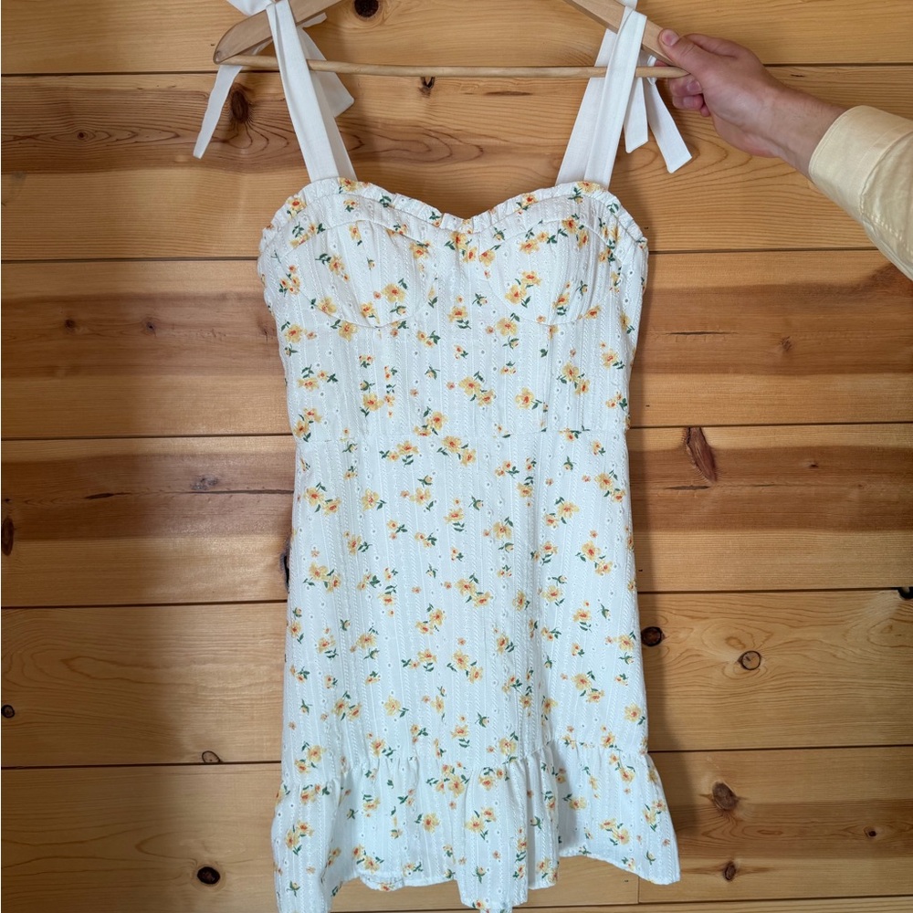 City Studio White Floral Dress